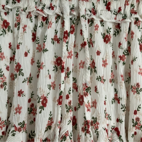 SHEIN floral crinkle skirt - Picture 4 of 6